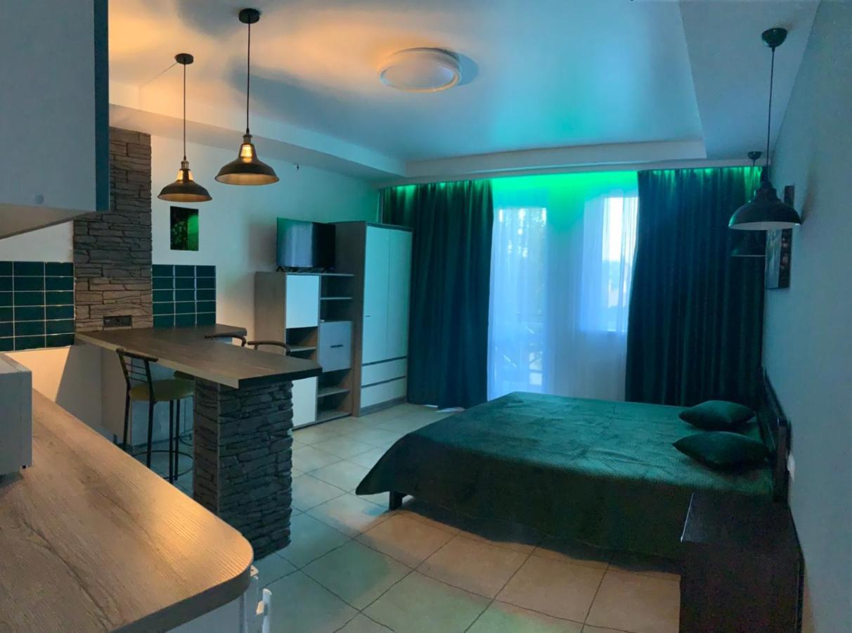 Appartamento Apartamenti Mayak Odessa Esterno foto