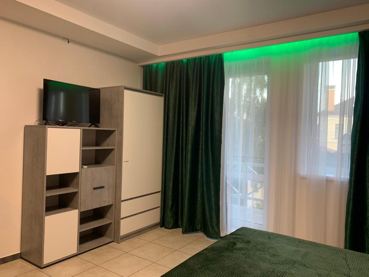 Appartamento Apartamenti Mayak Odessa Esterno foto