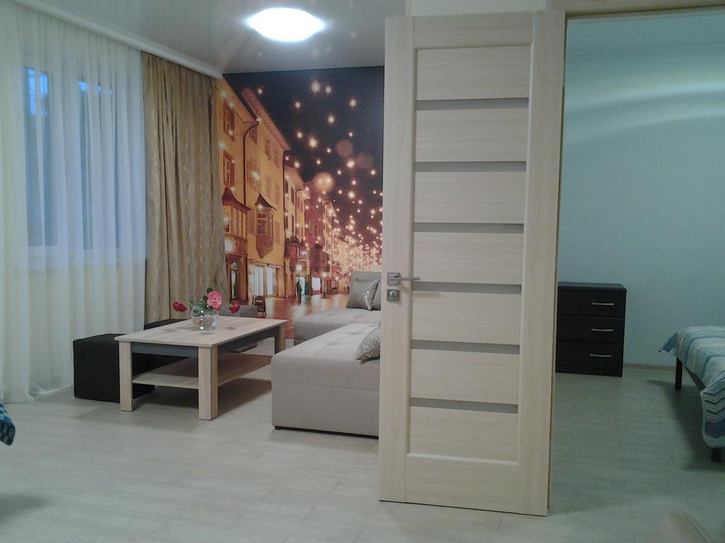 Appartamento Apartamenti Mayak Odessa Esterno foto