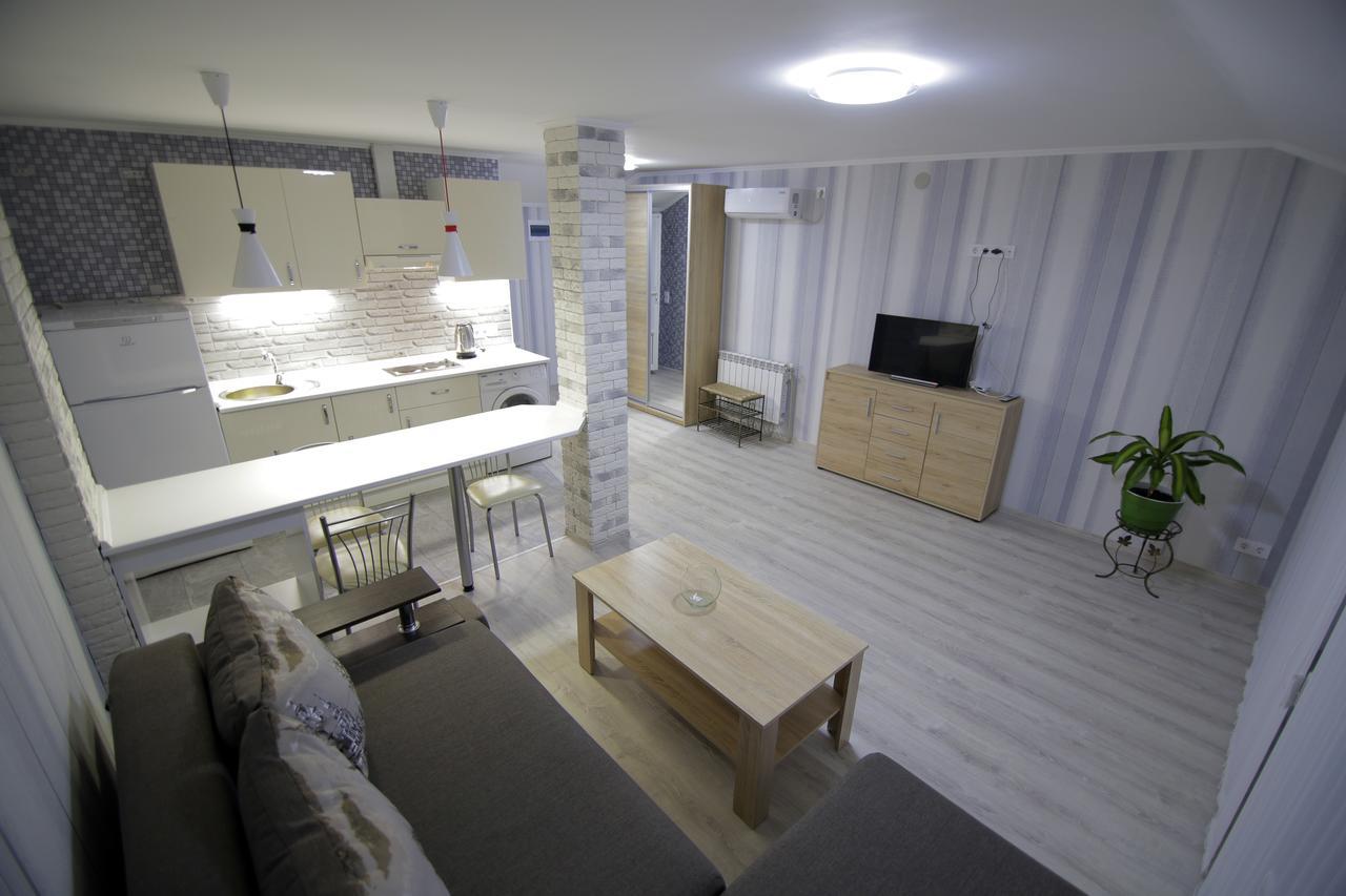 Appartamento Apartamenti Mayak Odessa Esterno foto