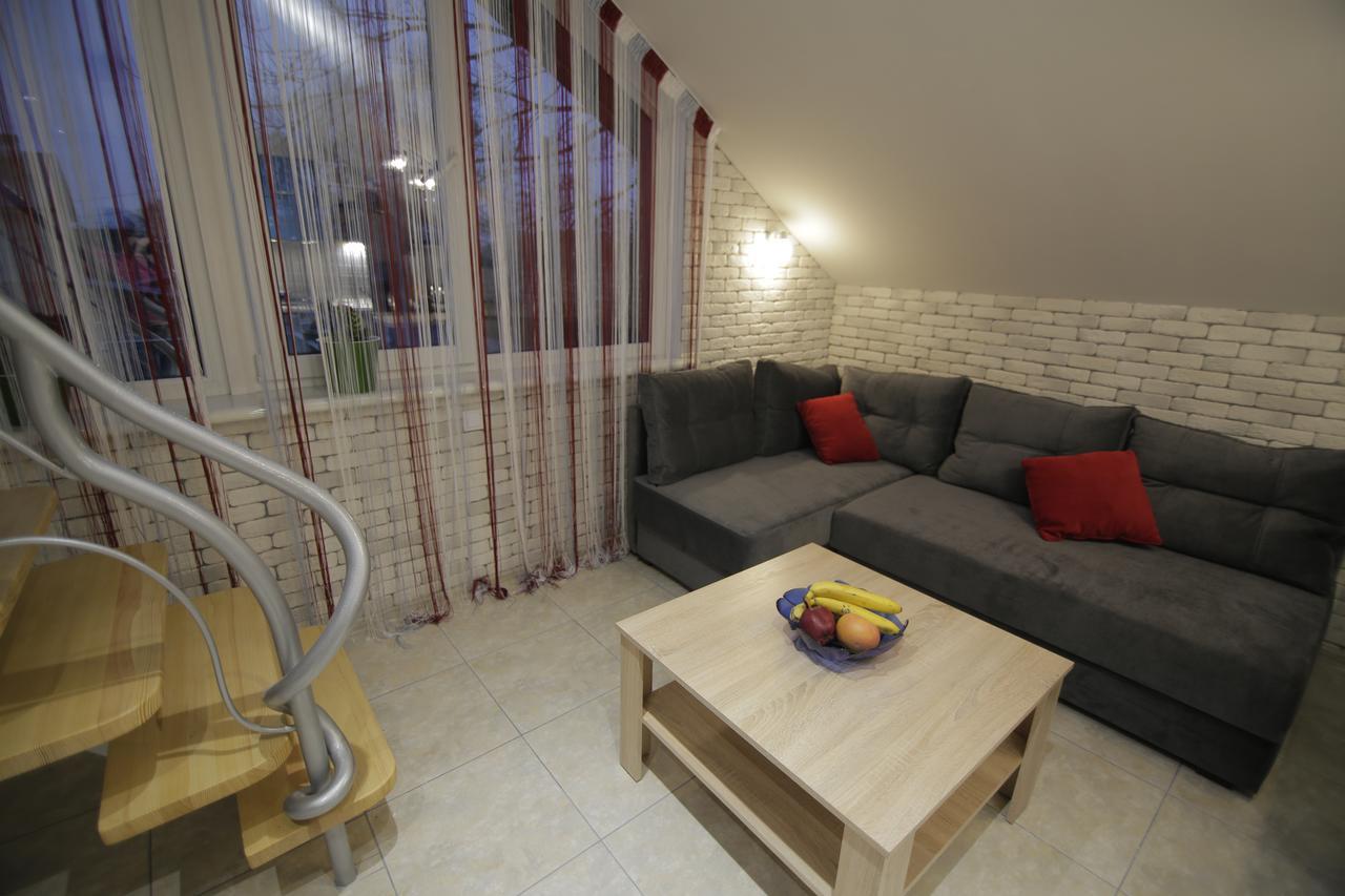 Appartamento Apartamenti Mayak Odessa Esterno foto