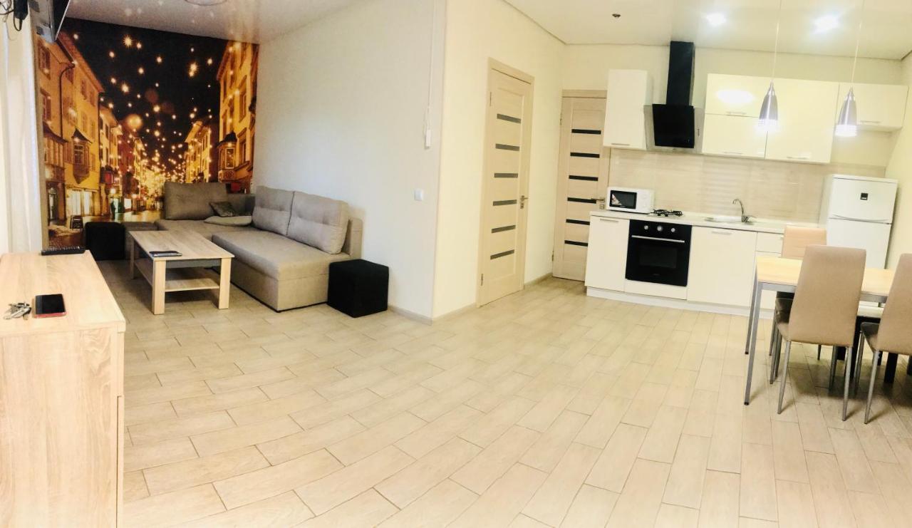 Appartamento Apartamenti Mayak Odessa Esterno foto