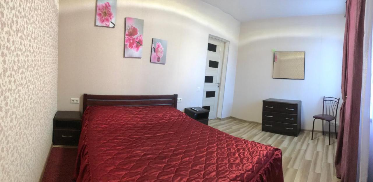 Appartamento Apartamenti Mayak Odessa Esterno foto